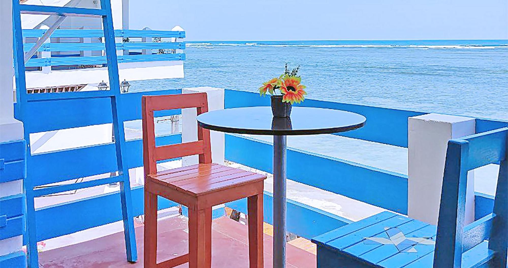 Casa Almarenzo Bed & Breakfast Bolinao Exterior photo